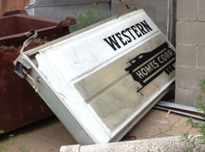 Trailer sign